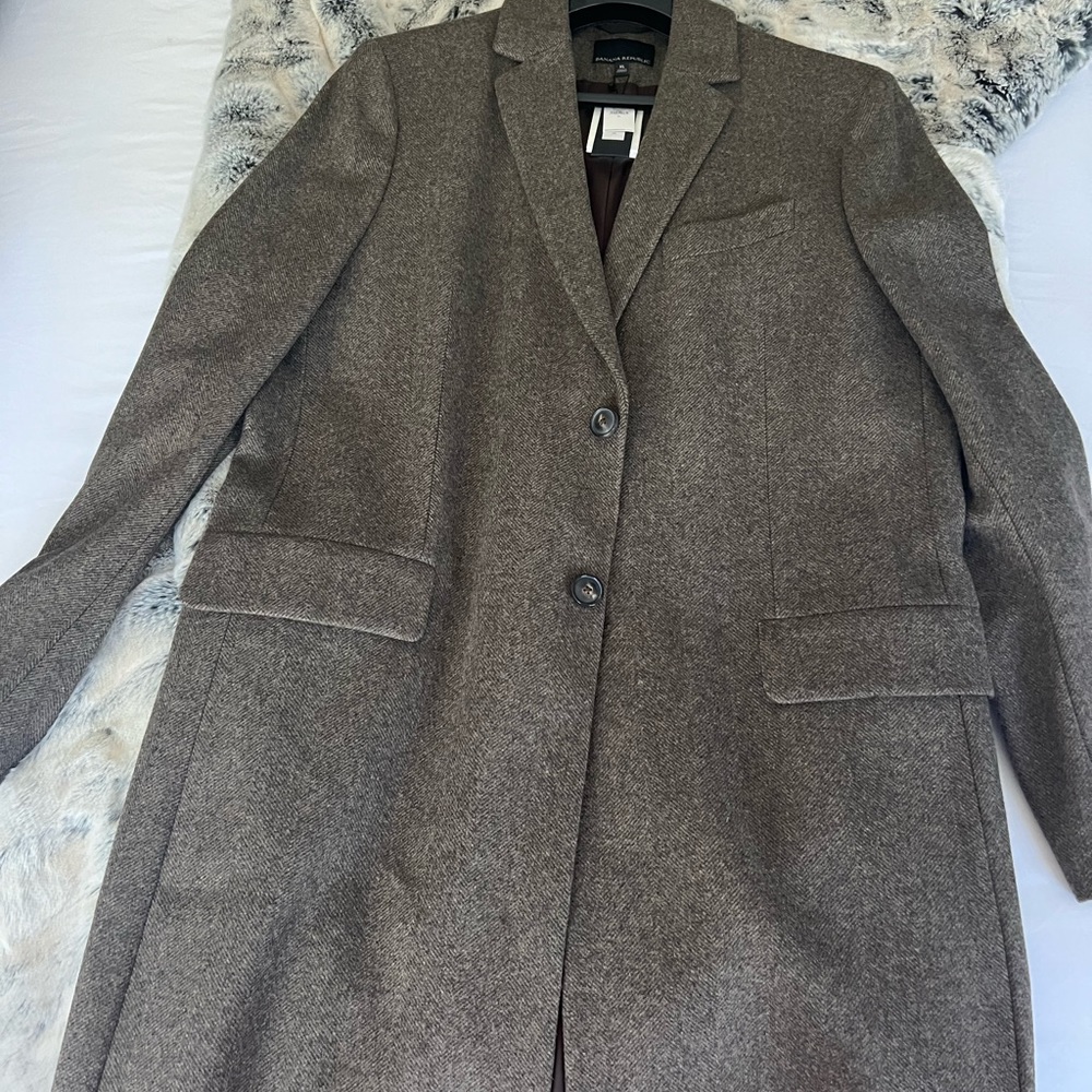 Men’s Dress coat brand new